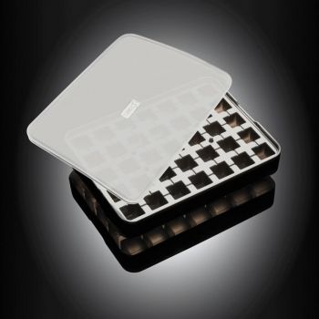 Lurch ijsblokjesvorm uit silicone kubus met deksel zwart 2x2cm